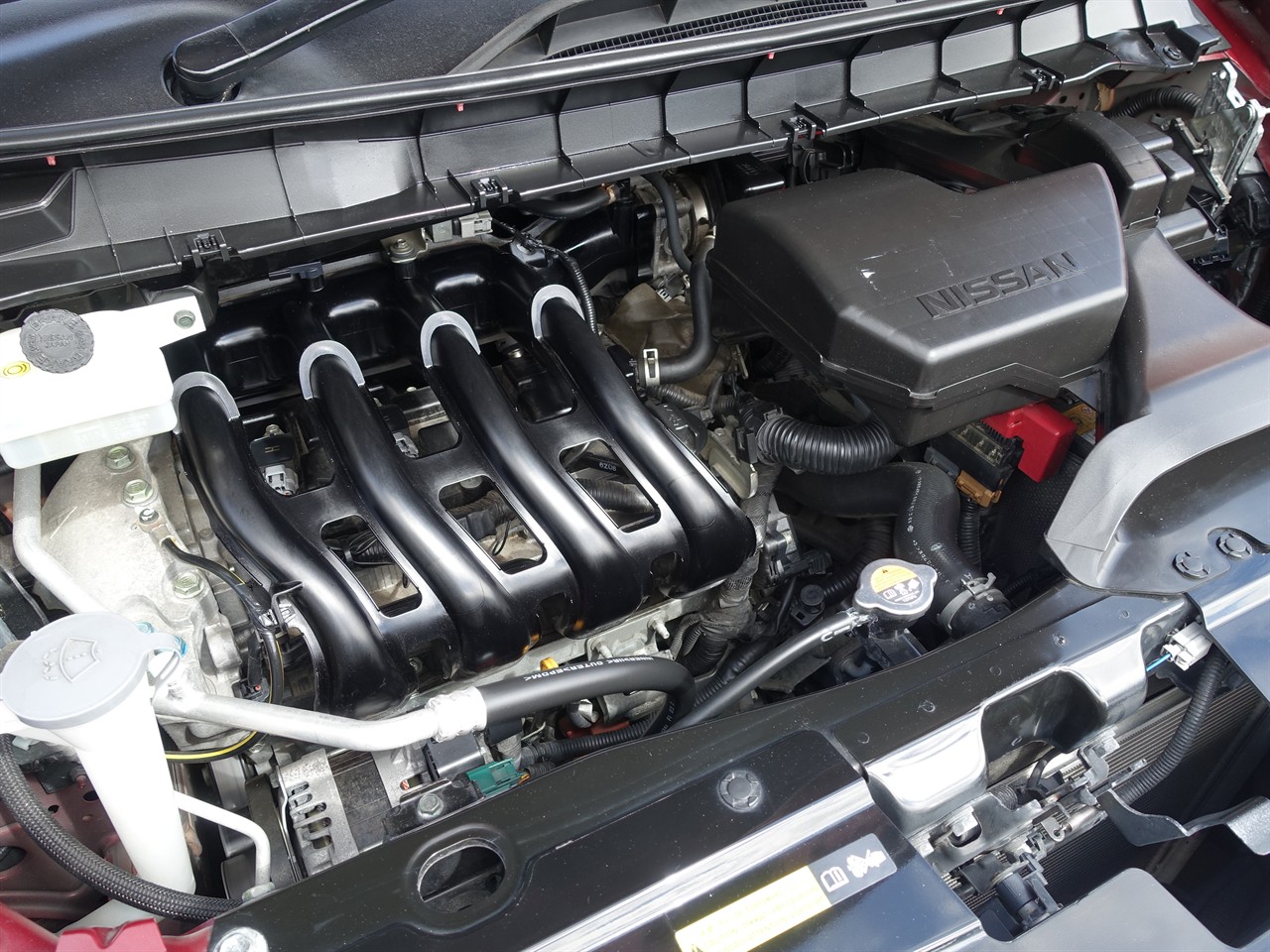 2017 Nissan Serena