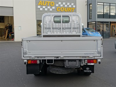 2003 Toyota Toyoace - Thumbnail