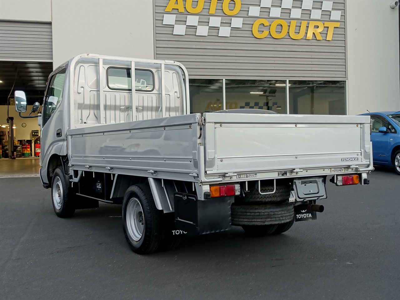 2003 Toyota Toyoace