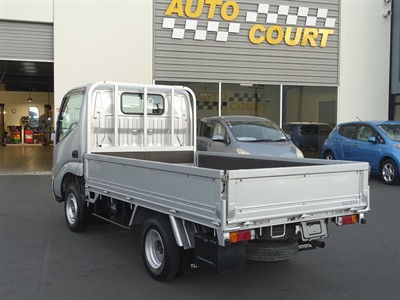 2003 Toyota Toyoace - Thumbnail