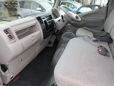 2003 Toyota Toyoace - Thumbnail