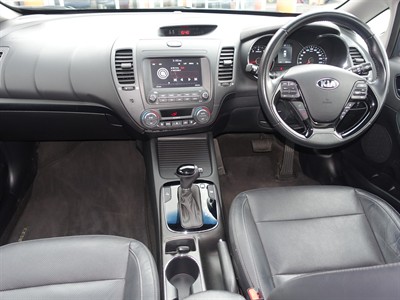2017 Kia Cerato - Thumbnail