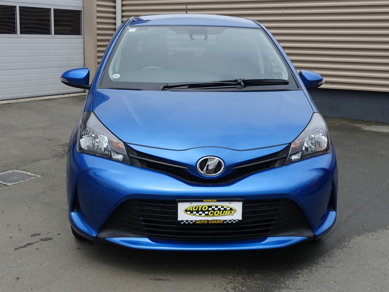 2016 Toyota Vitz