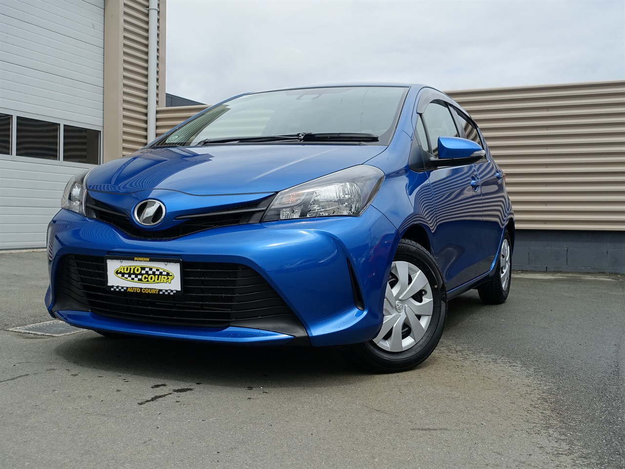2016 Toyota Vitz