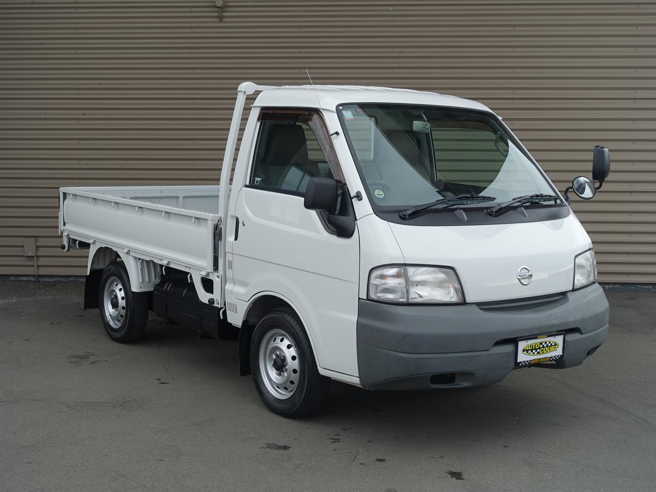 2004 Nissan Vanette