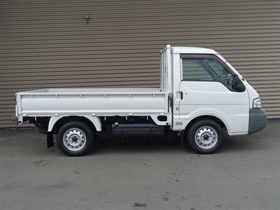 2004 Nissan Vanette - Thumbnail