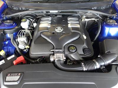 2005 Holden Commodore - Thumbnail