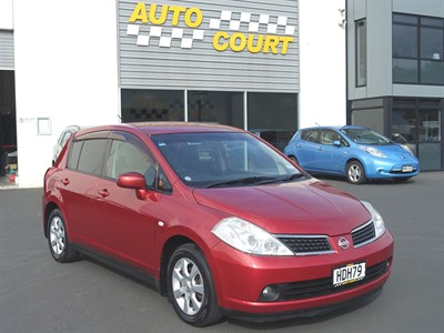 2005 Nissan Tiida