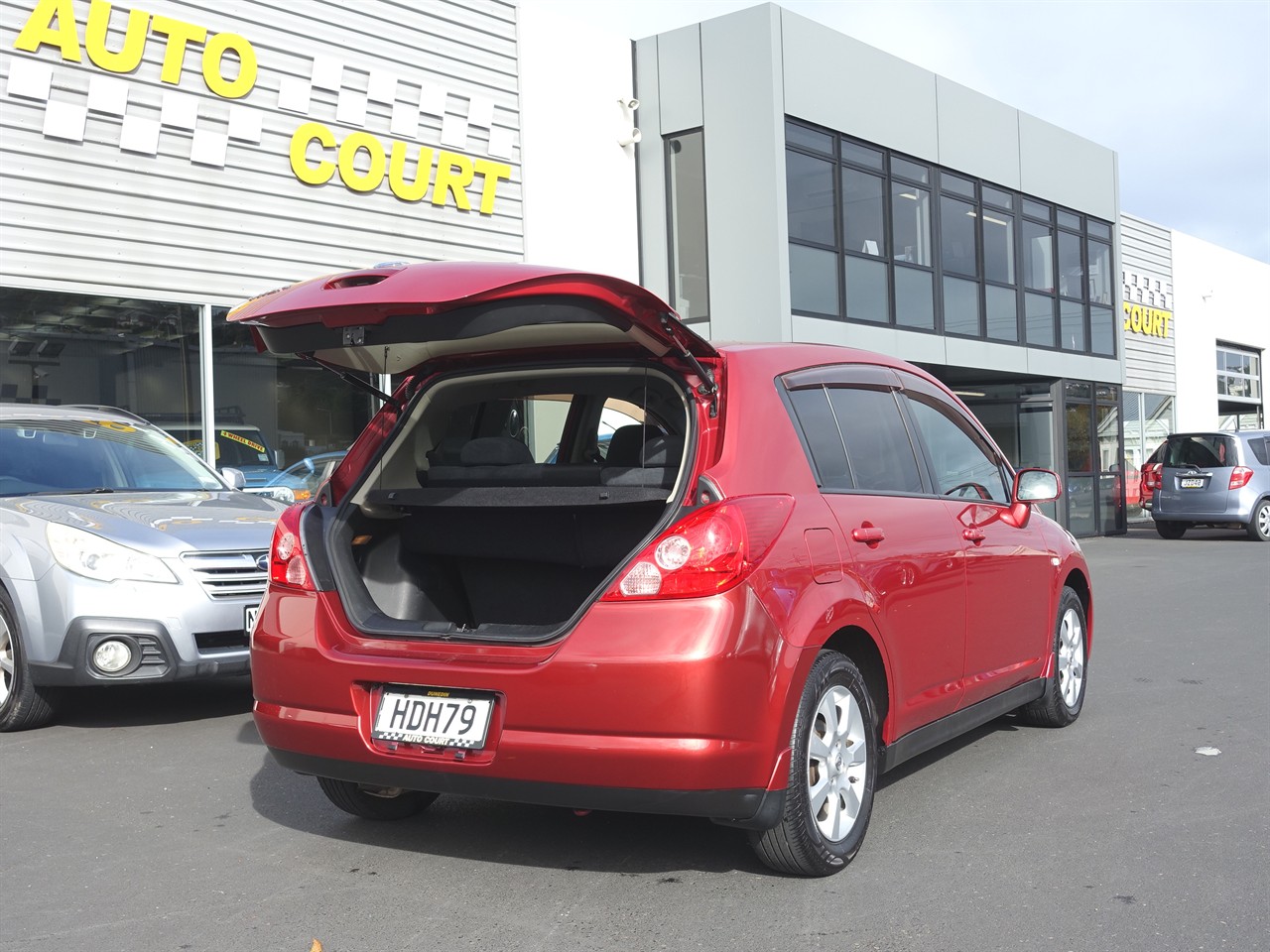 2005 Nissan Tiida