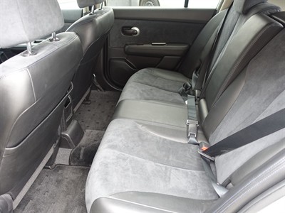 2005 Nissan Tiida - Thumbnail