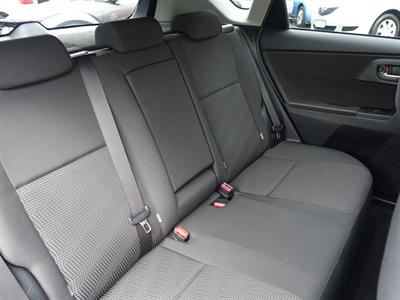 2014 Toyota Corolla - Thumbnail