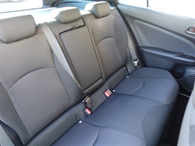 2019 Toyota Prius - Thumbnail