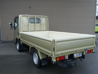 2008 Isuzu Elf - Thumbnail