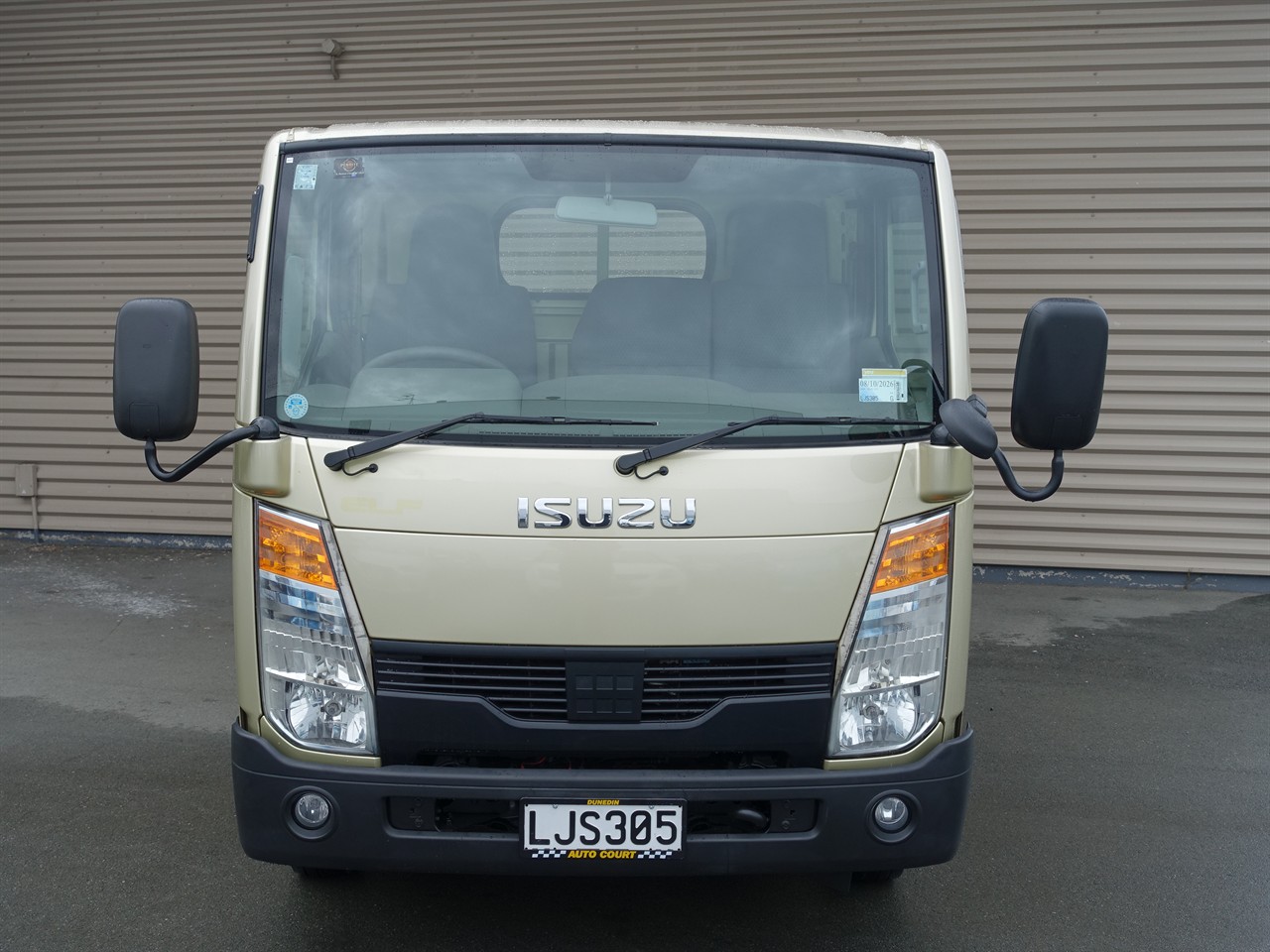 2008 Isuzu Elf