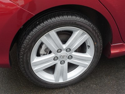 2007 Toyota Blade - Thumbnail