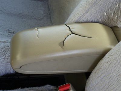 2004 Nissan Tiida - Thumbnail