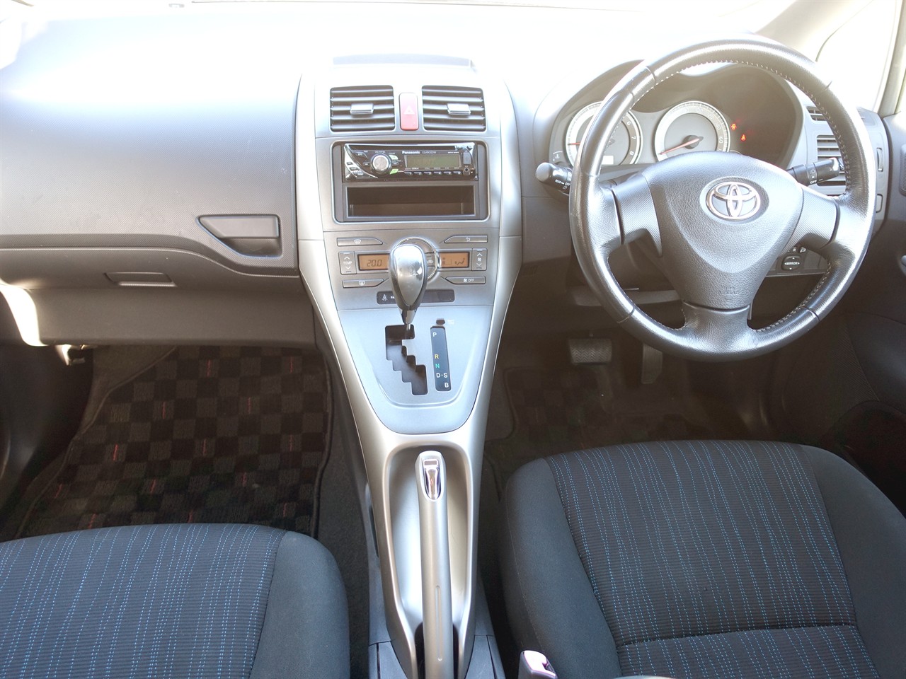 2007 Toyota Auris