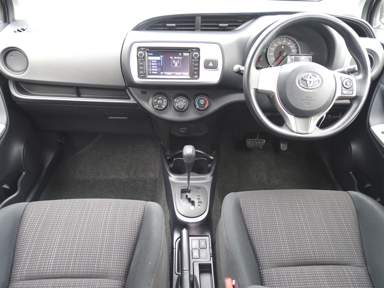 2015 Toyota Vitz