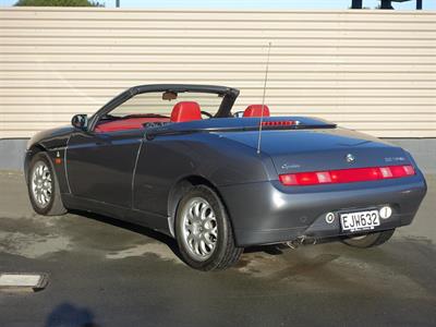 2001 Alfa Romeo Spider - Thumbnail