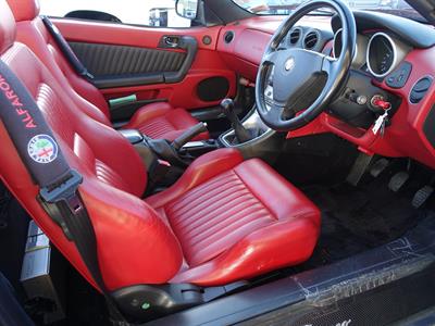 2001 Alfa Romeo Spider - Thumbnail