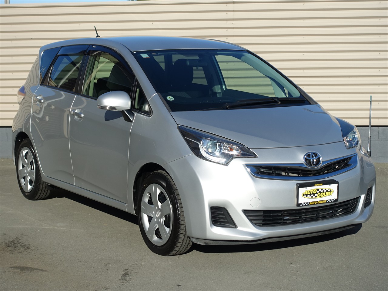 2016 Toyota Ractis