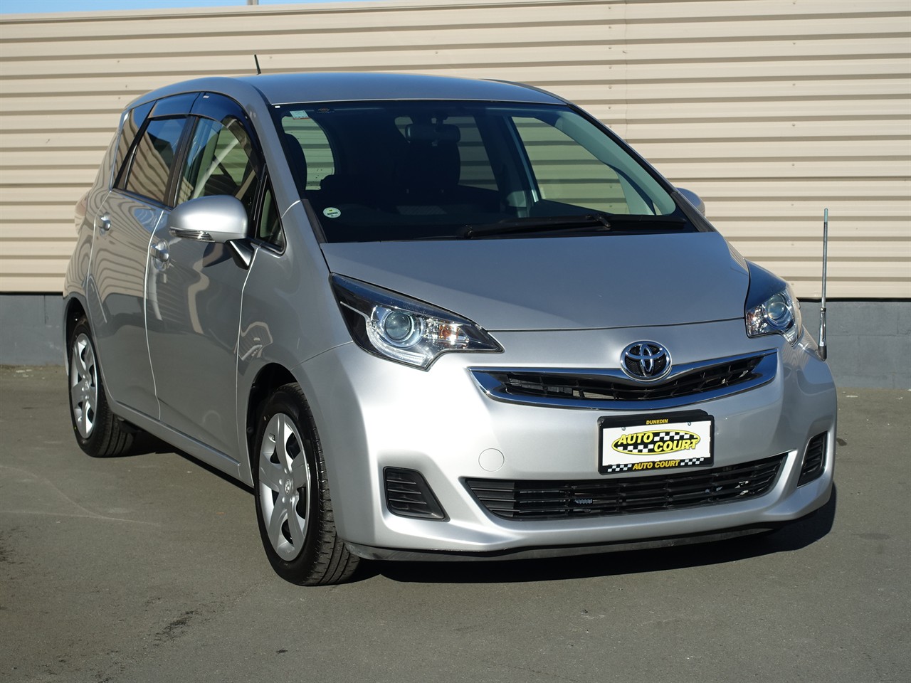 2016 Toyota Ractis