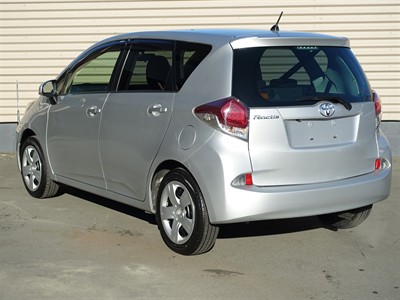 2016 Toyota Ractis - Thumbnail