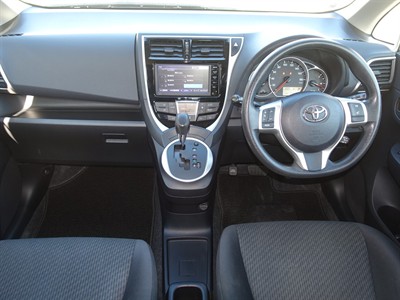 2016 Toyota Ractis - Thumbnail