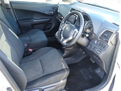 2016 Toyota Ractis - Thumbnail