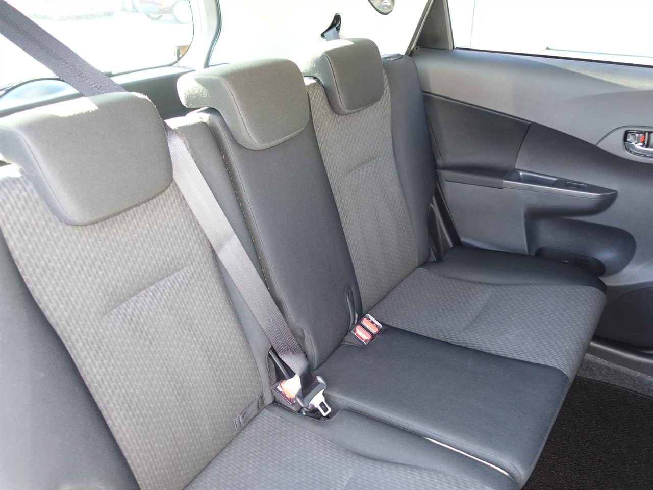 2016 Toyota Ractis