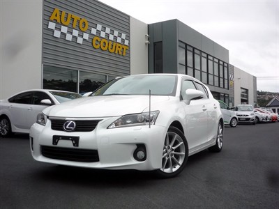 2013 Lexus CT200h - Thumbnail