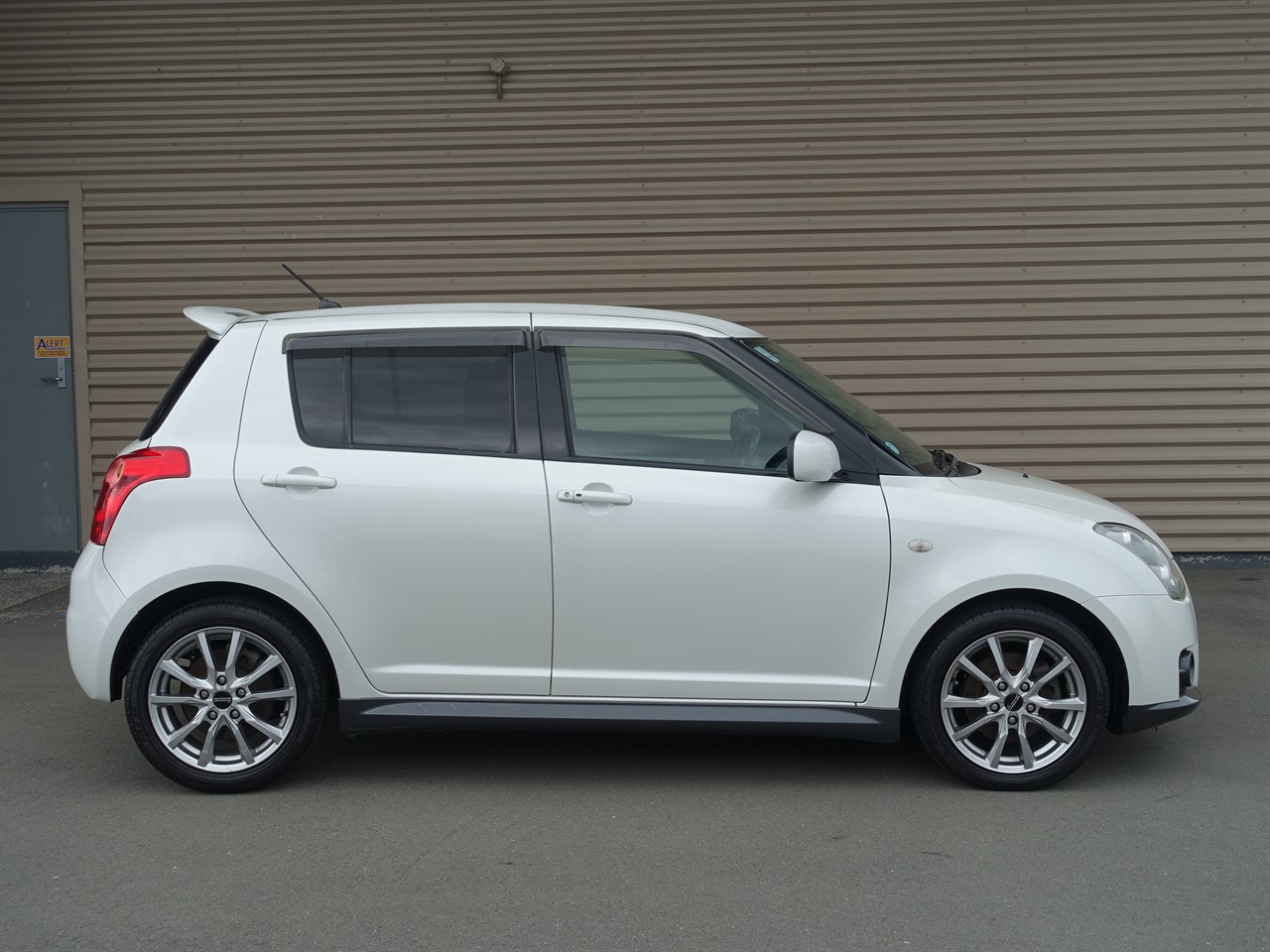 2006 Suzuki Swift