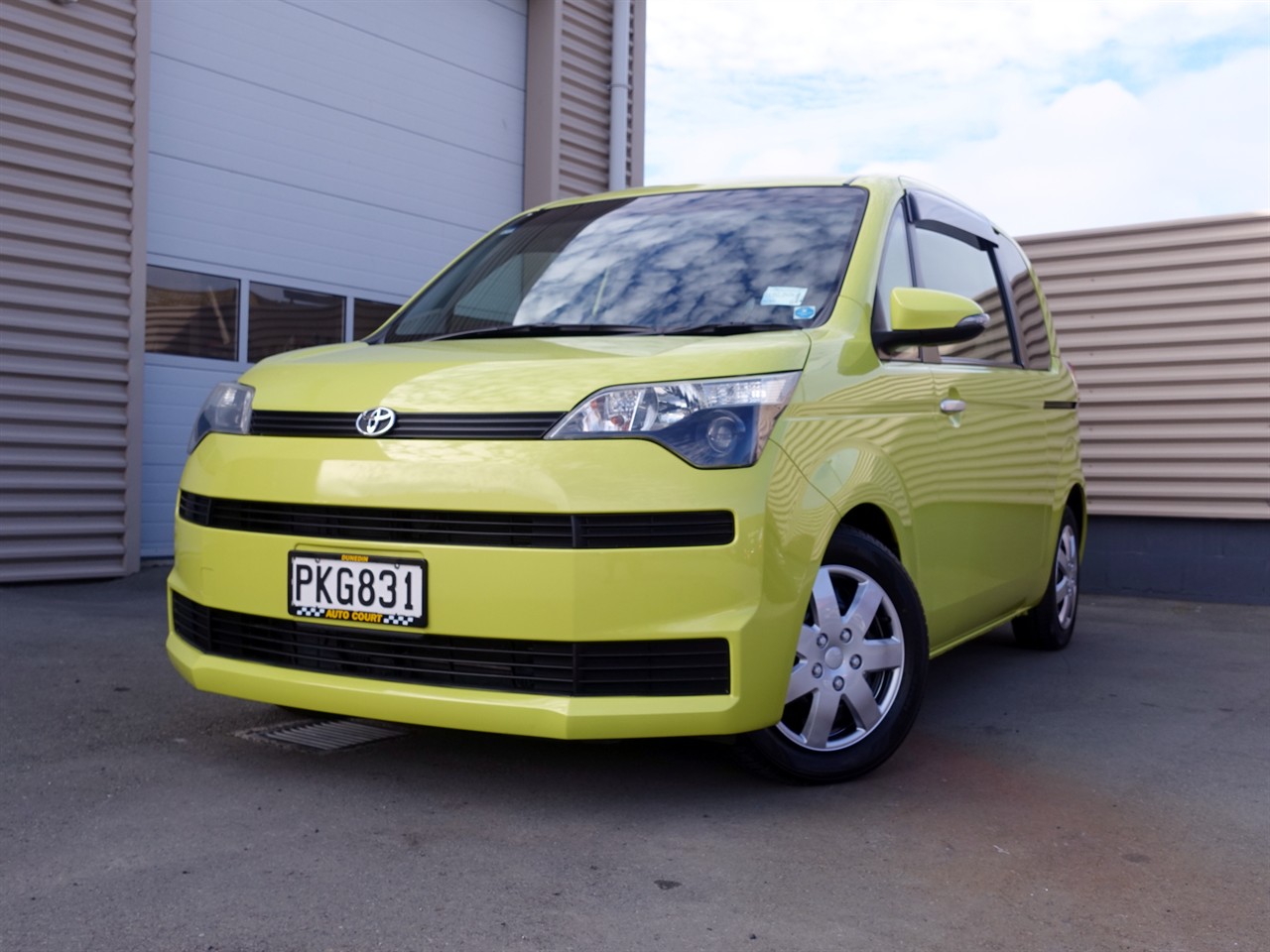 2013 Toyota Spade