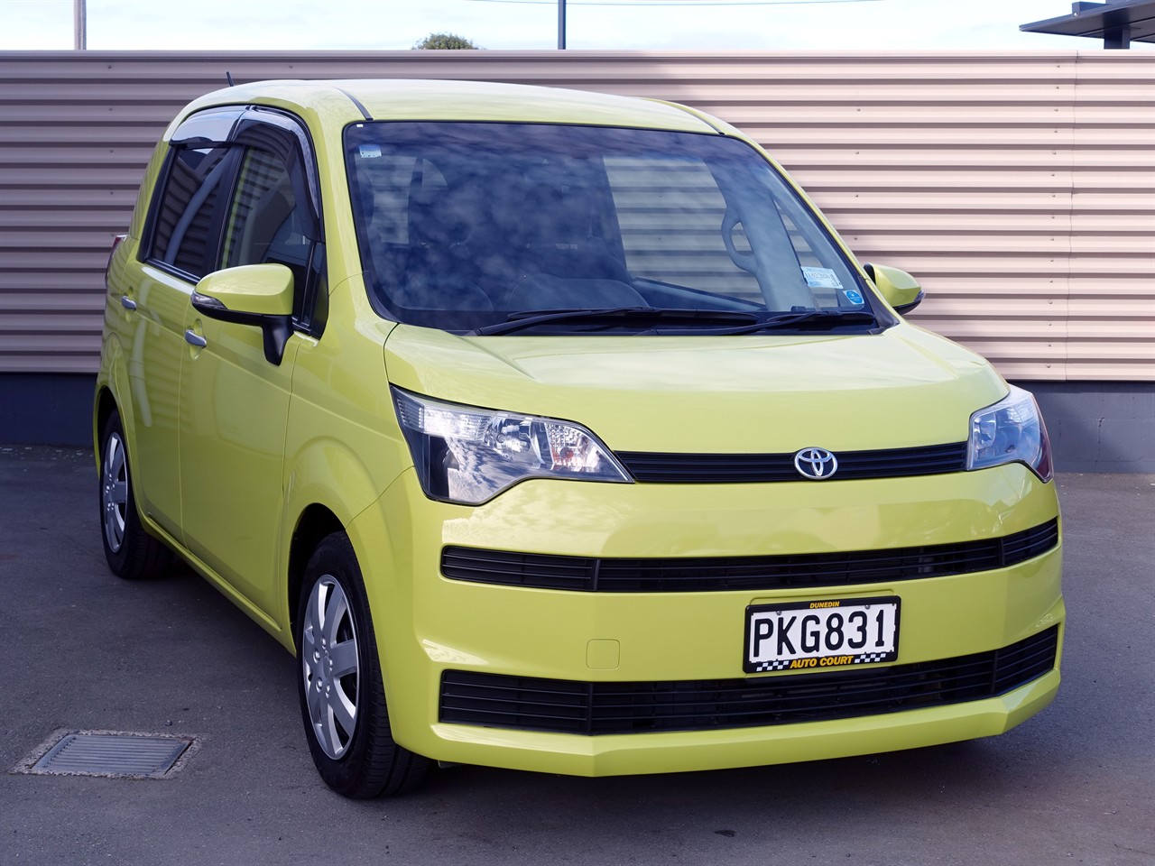 2013 Toyota Spade