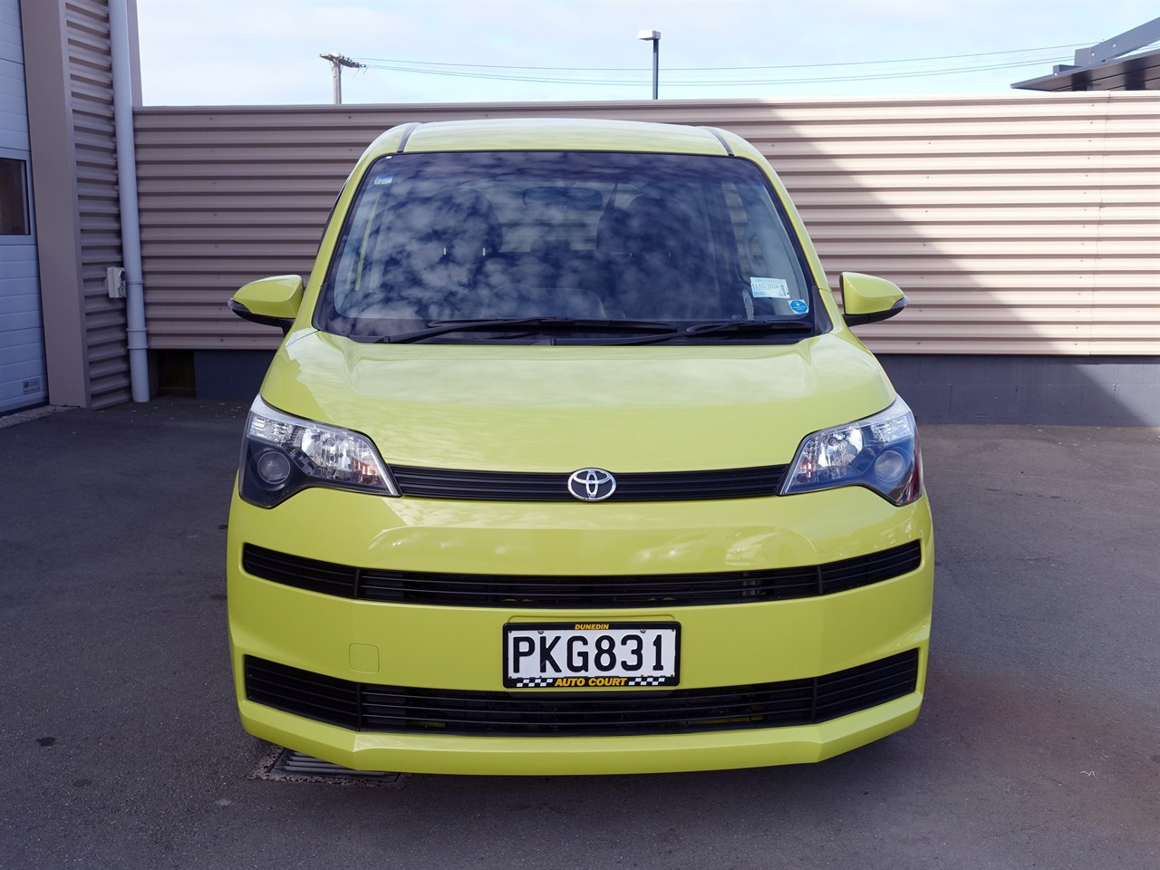 2013 Toyota Spade