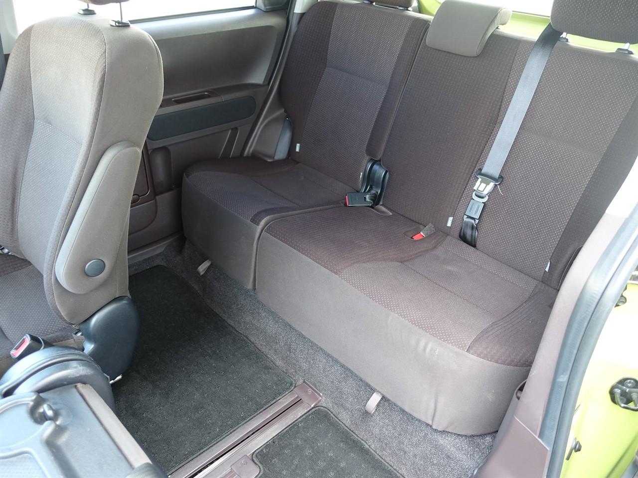 2013 Toyota Spade