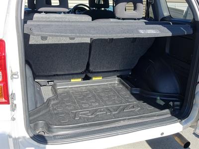 2004 Toyota RAV4 - Thumbnail