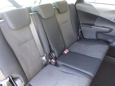 2015 Toyota Ractis - Thumbnail