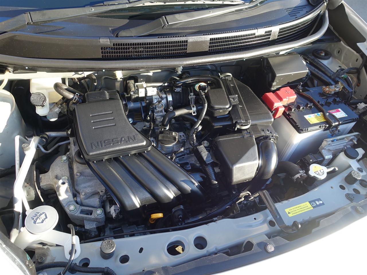 2017 Nissan March