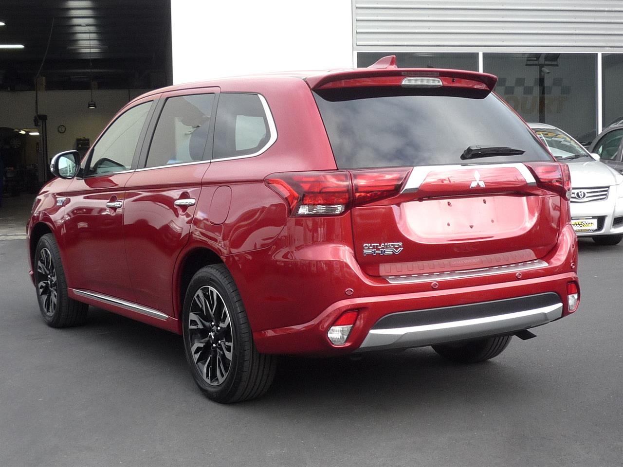 2015 Mitsubishi Outlander PHEV