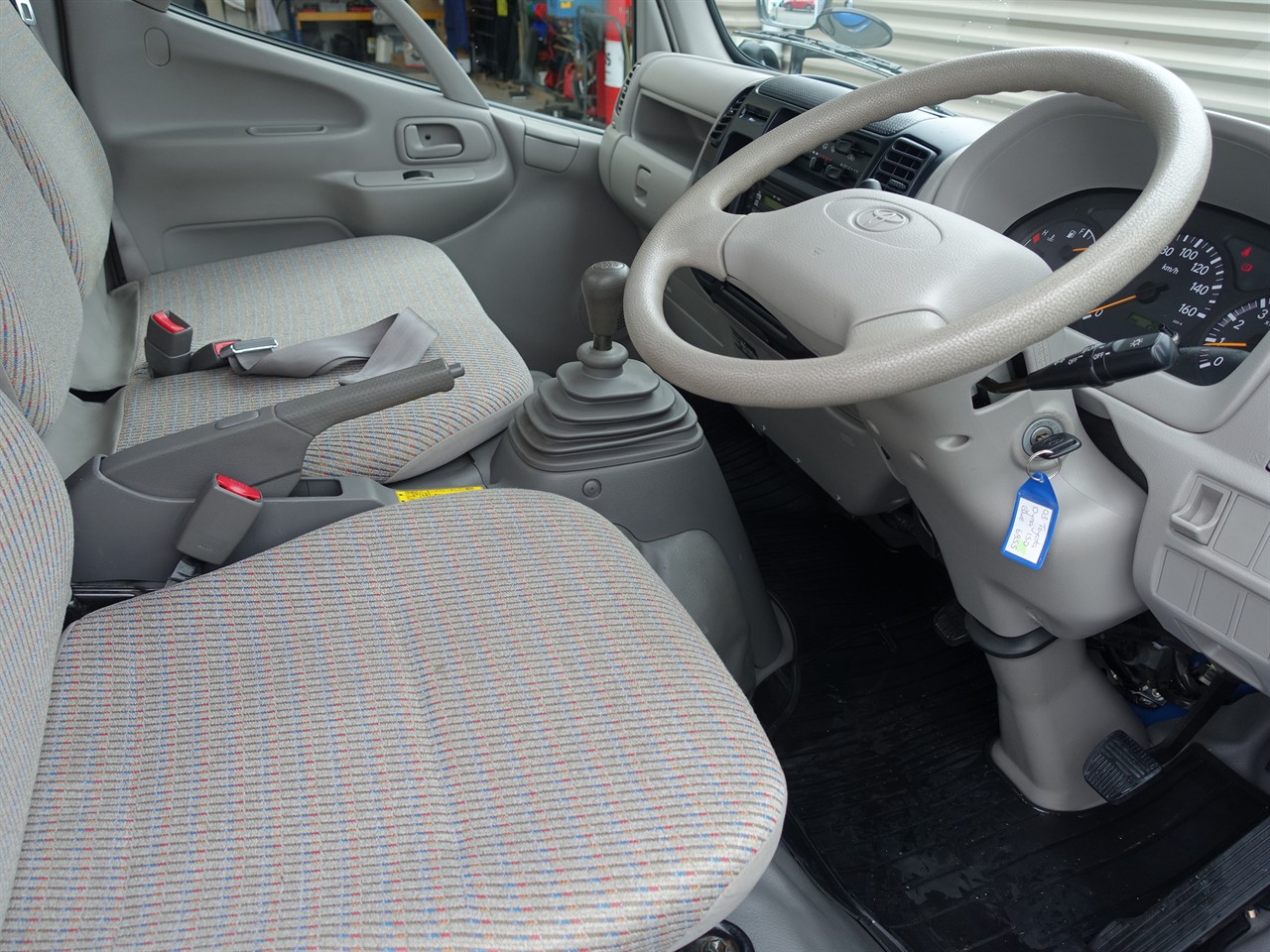2003 Toyota Dyna