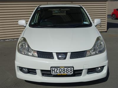 2006 Nissan Wingroad - Thumbnail