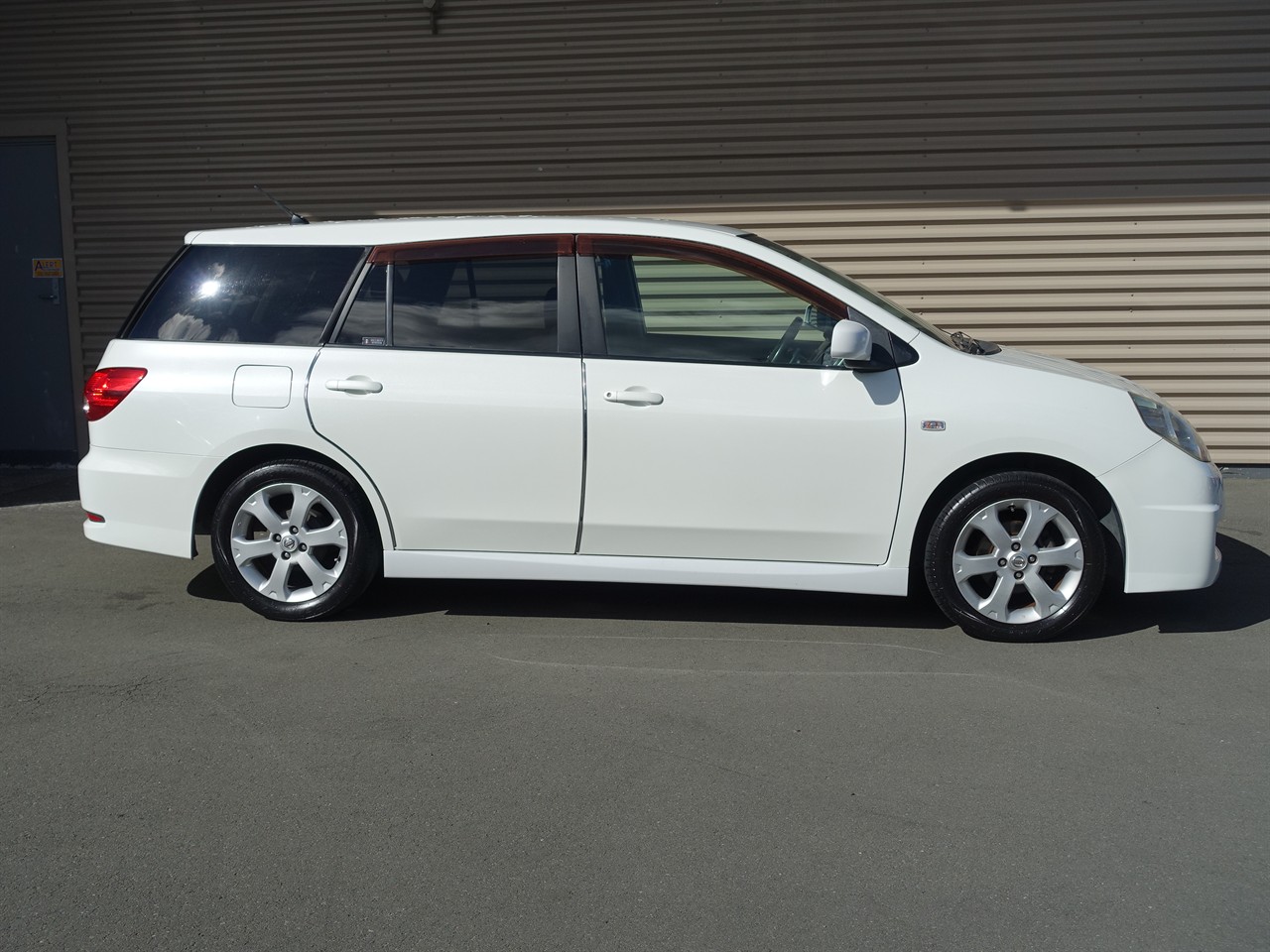 2006 Nissan Wingroad