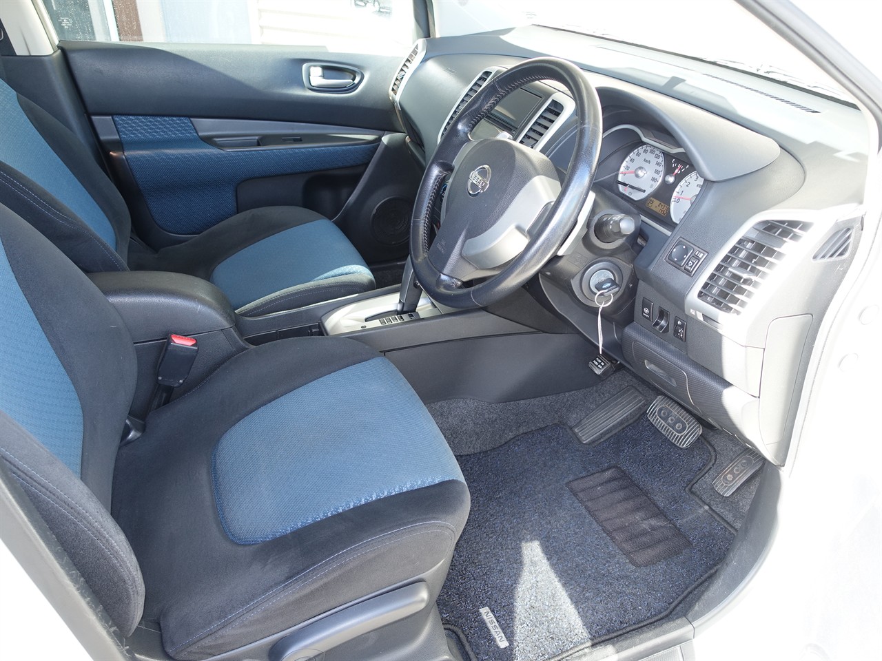2006 Nissan Wingroad