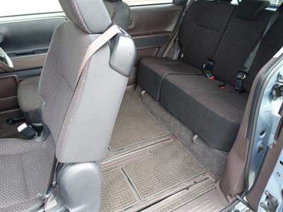 2014 Toyota Spade - Thumbnail