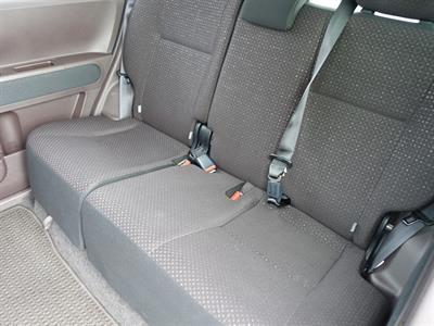 2014 Toyota Spade - Thumbnail