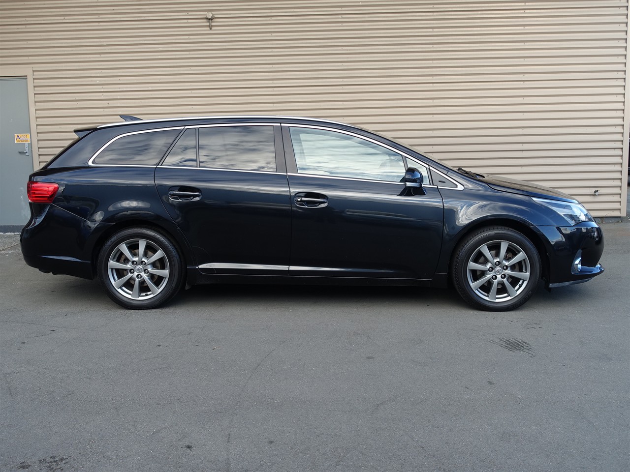 2012 Toyota Avensis