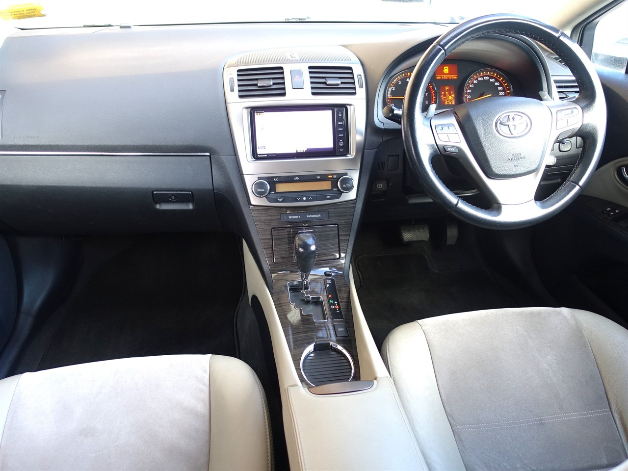 2012 Toyota Avensis