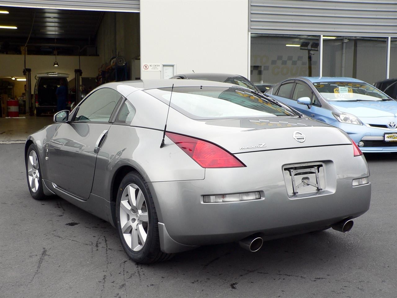 2002 Nissan 350Z