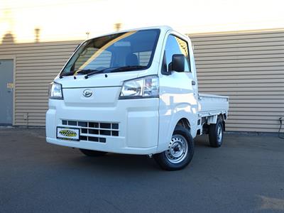 2022 Daihatsu Hijet - Thumbnail